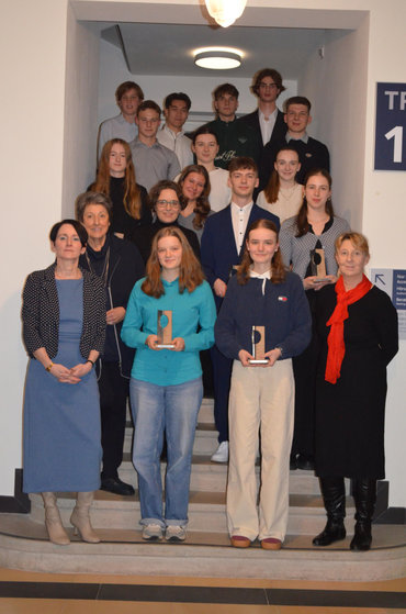 14 Schülerinnen und Schüler aus Sachsen erhalten Dr. Hans Riegel-Fachpreis für ihre Forschungsarbeiten in MINT-Fächern